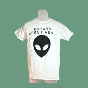 Humans Aren’t Real Souvenir Alien T-Shirt White with Black Graphics Size Small